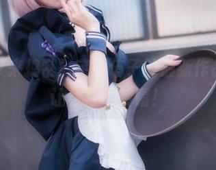 豹纹又来捣乱！芋圆侑子的最新作品集，让你目不转睛！