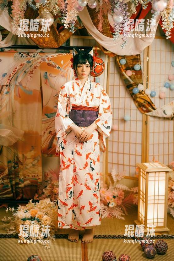 落落Raku的秘制免费套图！生日是个理由，所以“HappyBirthday,Raku!”就在这里