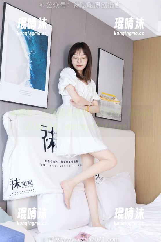 袜啵啵-熊熊 袜啵啵 - 熊熊的女孩图片,Can’tbuythisvibe,exceptforfree!