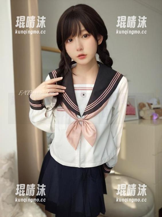 新婚初夜没有剧本—迷之呆梨的免费图集，看她即兴的反应！