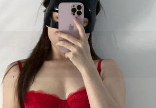 微密圈 - 铁锤姐姐的私房美图，有种黑丝袜的不可言说