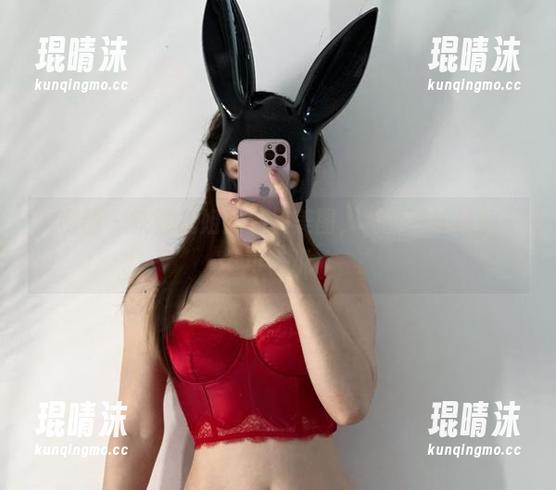 铁锤姐姐 微密圈 - 铁锤姐姐的私房美图,有种黑丝袜的不可言说