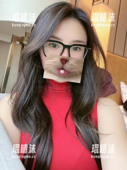 微密圈 - 这张连衣裙壁纸看多了，陈大小姐的气质总是萦绕在心。