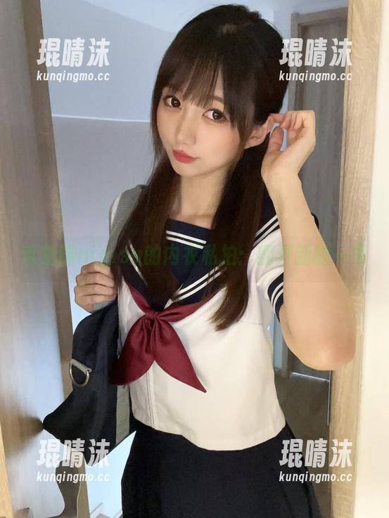 魔物喵nigisa的内衣私拍：翻开新的一页